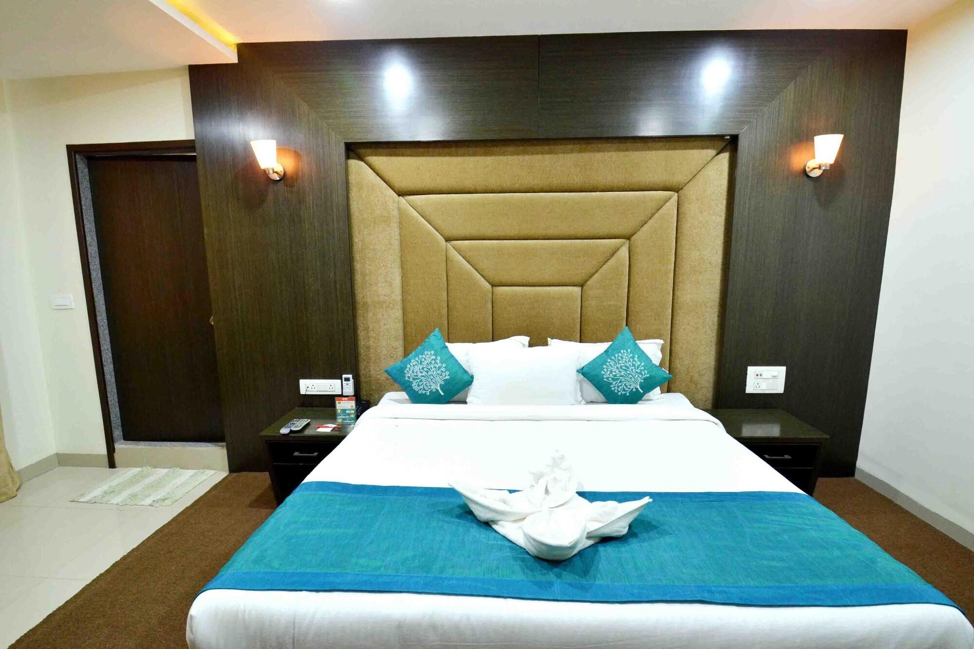 Capital O 1546 The Sensation Hotel Indore Exterior photo