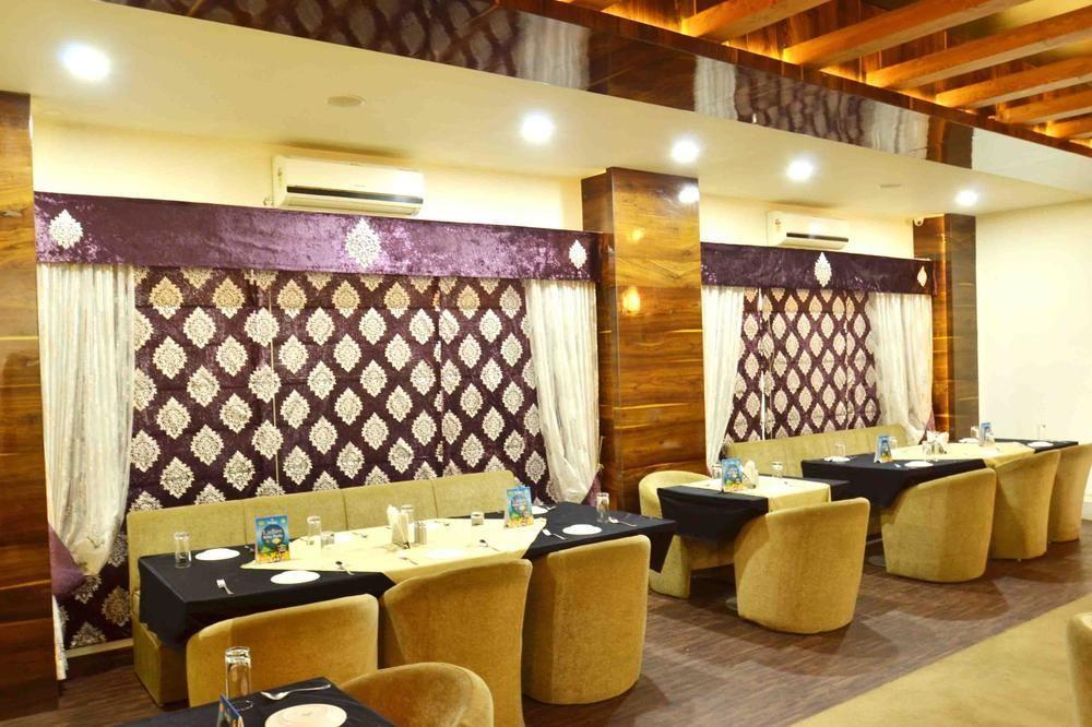 Capital O 1546 The Sensation Hotel Indore Exterior photo