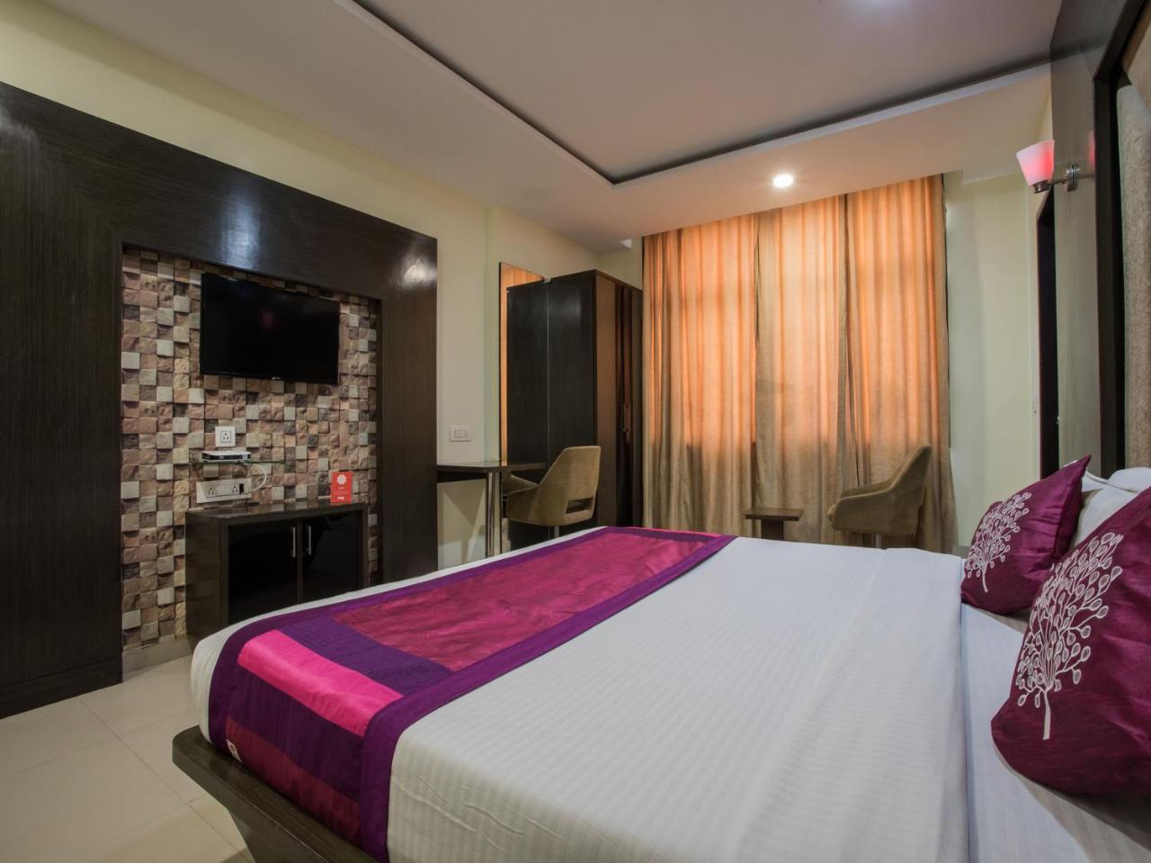 Capital O 1546 The Sensation Hotel Indore Exterior photo